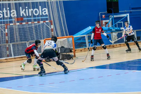 Fotos del partido C.D. MUNDAIZ - LOYOLA INDAUTXU A [14]