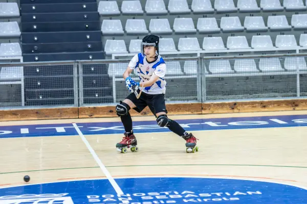 Fotos del partido C.D. MUNDAIZ - LOYOLA INDAUTXU A [57]