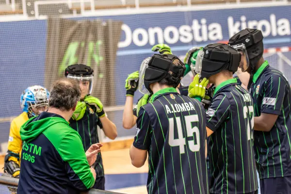 Fotos del partido C.D. MUNDAIZ - R.S. TENIS [6]