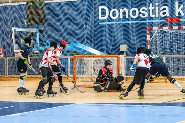 Fotos del partido C.D. MUNDAIZ - R.S. TENIS [89]