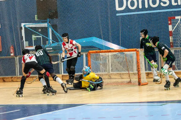 Fotos del partido C.D. MUNDAIZ - R.S. TENIS [112]