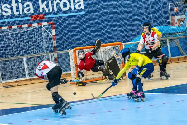 Fotos del partido C.D. MUNDAIZ - R.C. JOLASETA A [14]