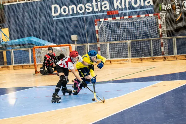 Fotos del partido C.D. MUNDAIZ - R.C. JOLASETA A [22]