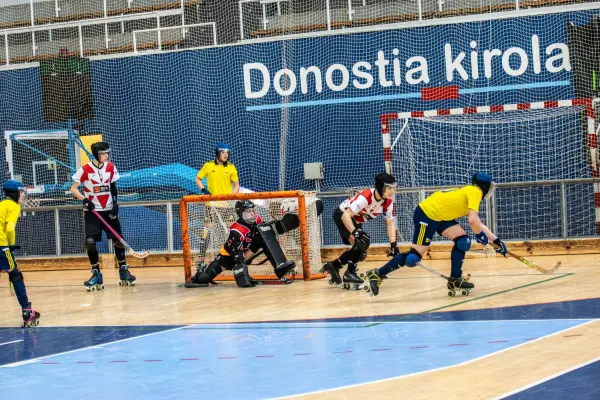 Fotos del partido C.D. MUNDAIZ - R.C. JOLASETA A [86]