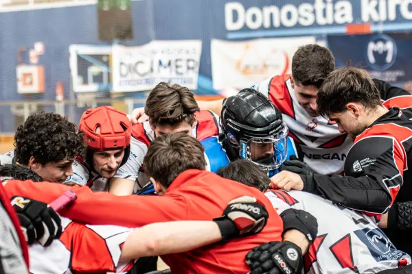 Fotos del partido C.D. MUNDAIZ - R.S. TENIS [1]