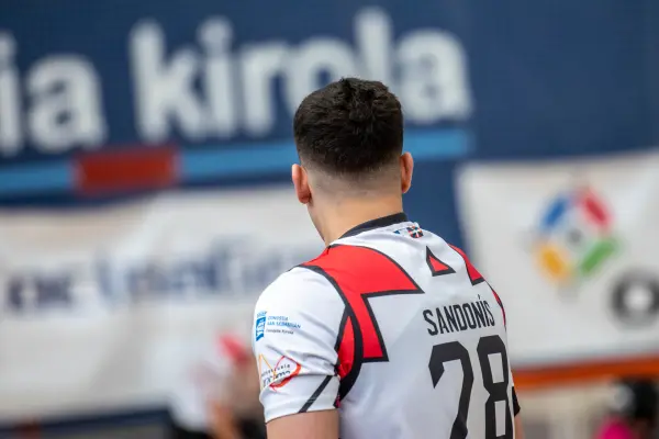 Fotos del partido C.D. MUNDAIZ - R.S. TENIS [12]