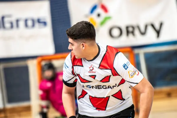 Fotos del partido C.D. MUNDAIZ - R.S. TENIS [35]