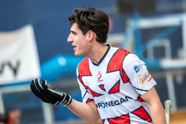 Fotos del partido C.D. MUNDAIZ - R.S. TENIS [39]