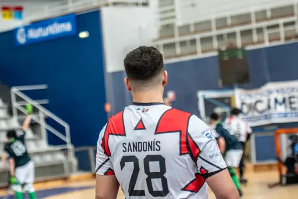 Fotos del partido C.D. MUNDAIZ - R.S. TENIS [82]