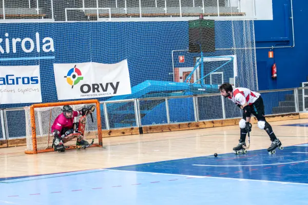 Fotos del partido C.D. MUNDAIZ - R.S. TENIS [87]