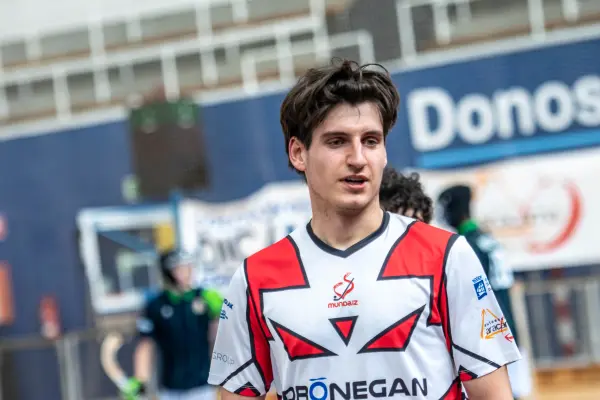 Fotos del partido C.D. MUNDAIZ - R.S. TENIS [90]