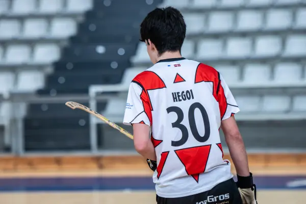 Fotos del partido C.D. MUNDAIZ - R.S. TENIS [104]