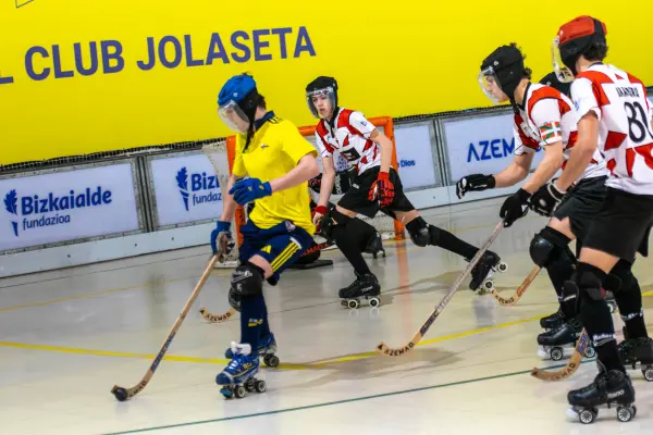 Fotos del partido R.C. JOLASETA B - C.D. MUNDAIZ [10]