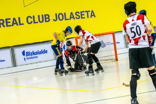 Fotos del partido R.C. JOLASETA B - C.D. MUNDAIZ [32]