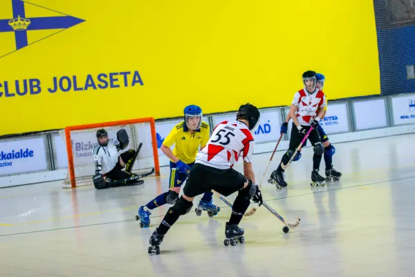 Fotos del partido R.C. JOLASETA B - C.D. MUNDAIZ [114]