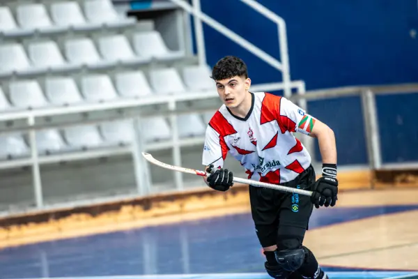 Fotos del partido C.D. MUNDAIZ - C.D.P. GURUTZETA [28]