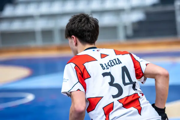 Fotos del partido C.D. MUNDAIZ - C.D.P. GURUTZETA [63]