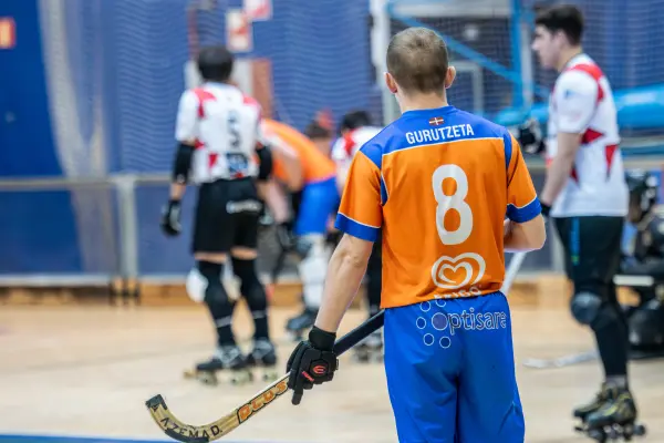 Fotos del partido C.D. MUNDAIZ - C.D.P. GURUTZETA [6]