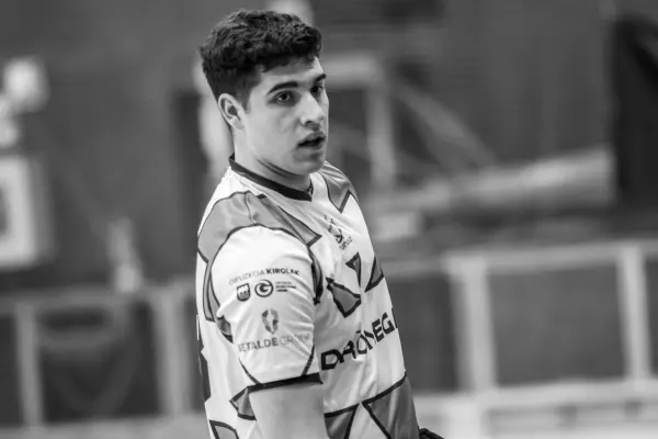 Fotos del partido C.D. MUNDAIZ - C.D.P. GURUTZETA [34]