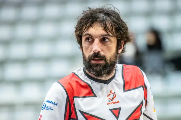 Fotos del partido C.D. MUNDAIZ - C.D.P. GURUTZETA [131]