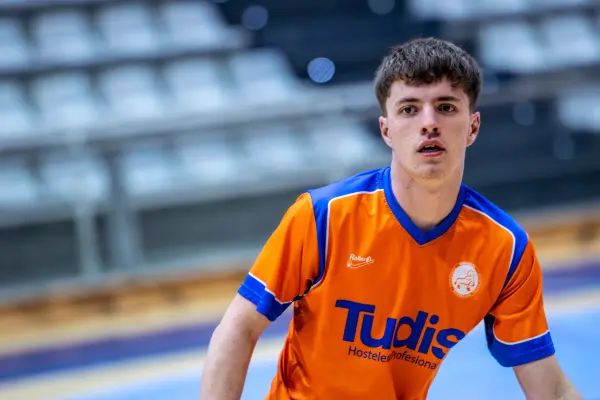 Fotos del partido C.D. MUNDAIZ - C.D.P. GURUTZETA [139]