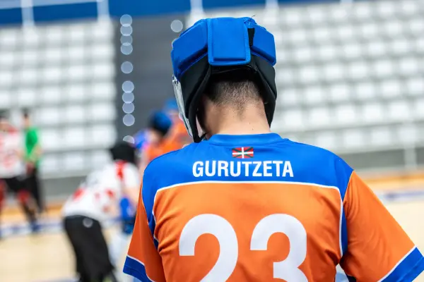 Fotos del partido C.D. MUNDAIZ - C.D.P. GURUTZETA [124]