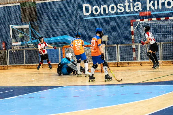 Fotos del partido C.D. MUNDAIZ - C.D.P. GURUTZETA [141]
