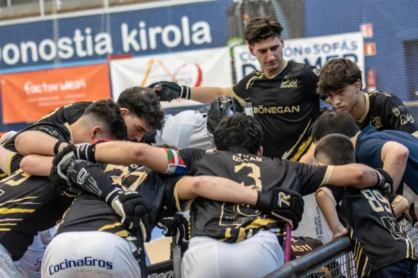 Fotos del partido C.D. MUNDAIZ - OBERENA AUTOESCUELA INDURAIN [2]