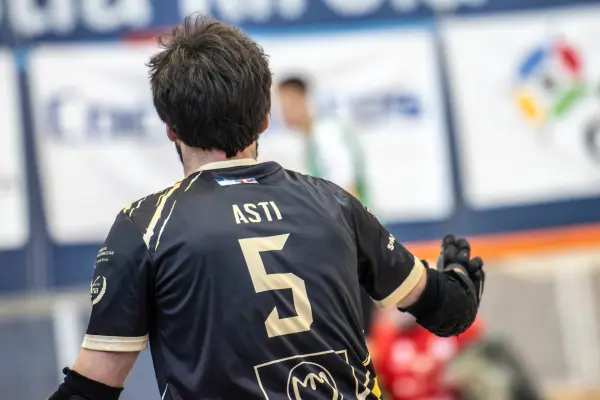 Fotos del partido C.D. MUNDAIZ - OBERENA AUTOESCUELA INDURAIN [26]