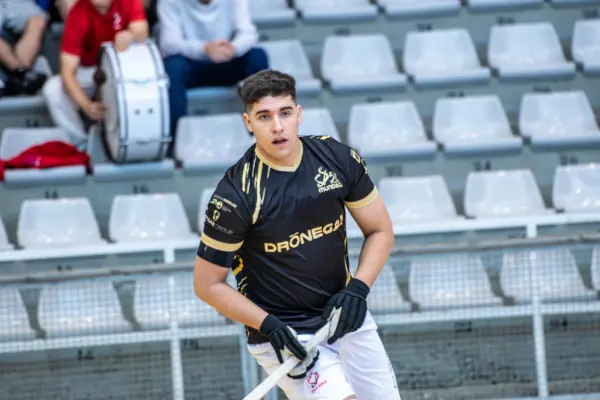Fotos del partido C.D. MUNDAIZ - OBERENA AUTOESCUELA INDURAIN [44]