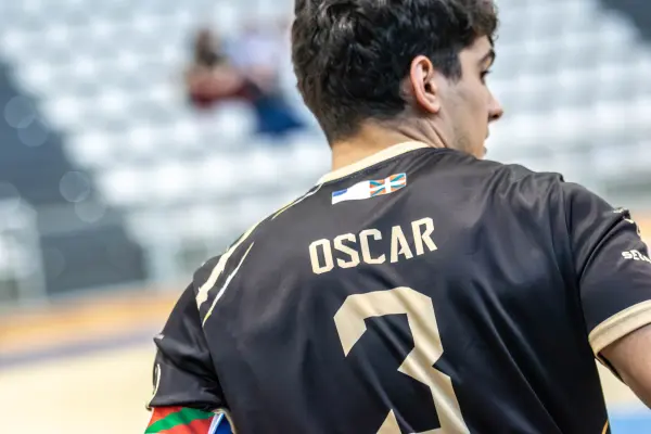 Fotos del partido C.D. MUNDAIZ - OBERENA AUTOESCUELA INDURAIN [53]