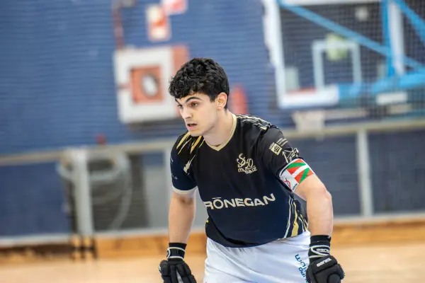 Fotos del partido C.D. MUNDAIZ - OBERENA AUTOESCUELA INDURAIN [69]