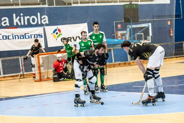 Fotos del partido C.D. MUNDAIZ - OBERENA AUTOESCUELA INDURAIN [114]
