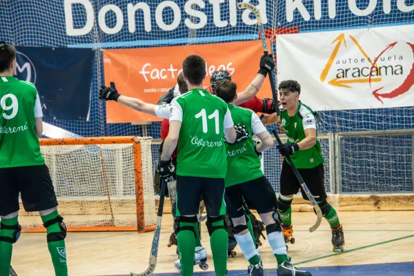 Fotos del partido C.D. MUNDAIZ - OBERENA AUTOESCUELA INDURAIN [254]