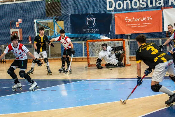 Fotos del partido C.D. MUNDAIZ - C.P. BURGOS [77]