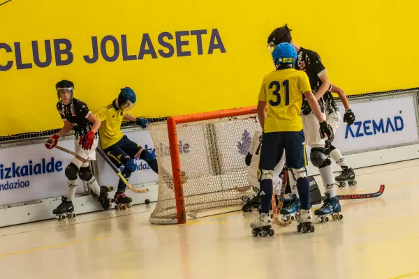 Fotos del partido R.C. JOLASETA A - C.D. MUNDAIZ [27]