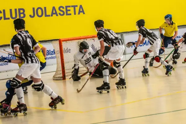 Fotos del partido R.C. JOLASETA A - C.D. MUNDAIZ [99]